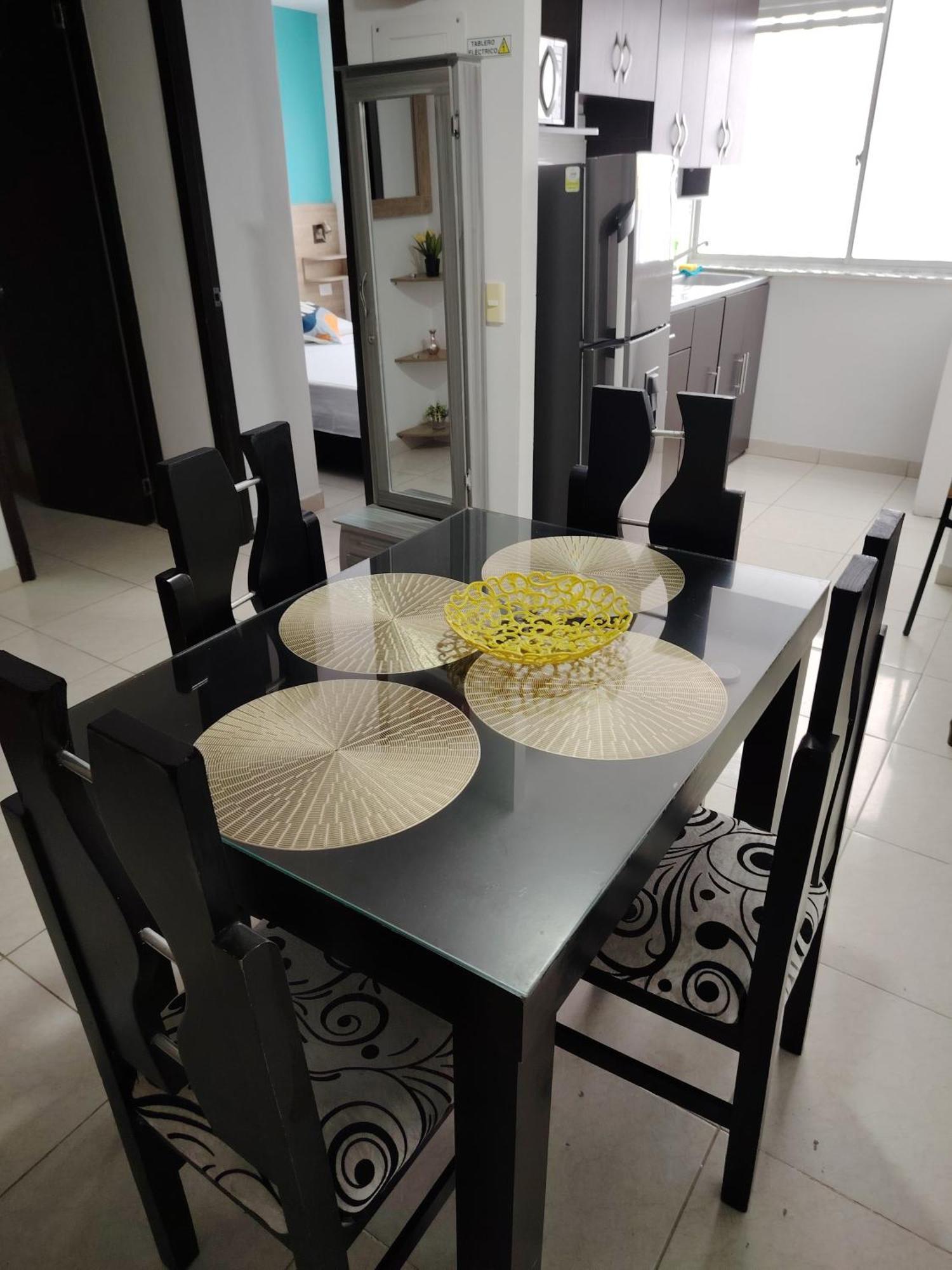 Apartamento Cerca Parque Del Cafe Con Piscina Монтенегро Экстерьер фото